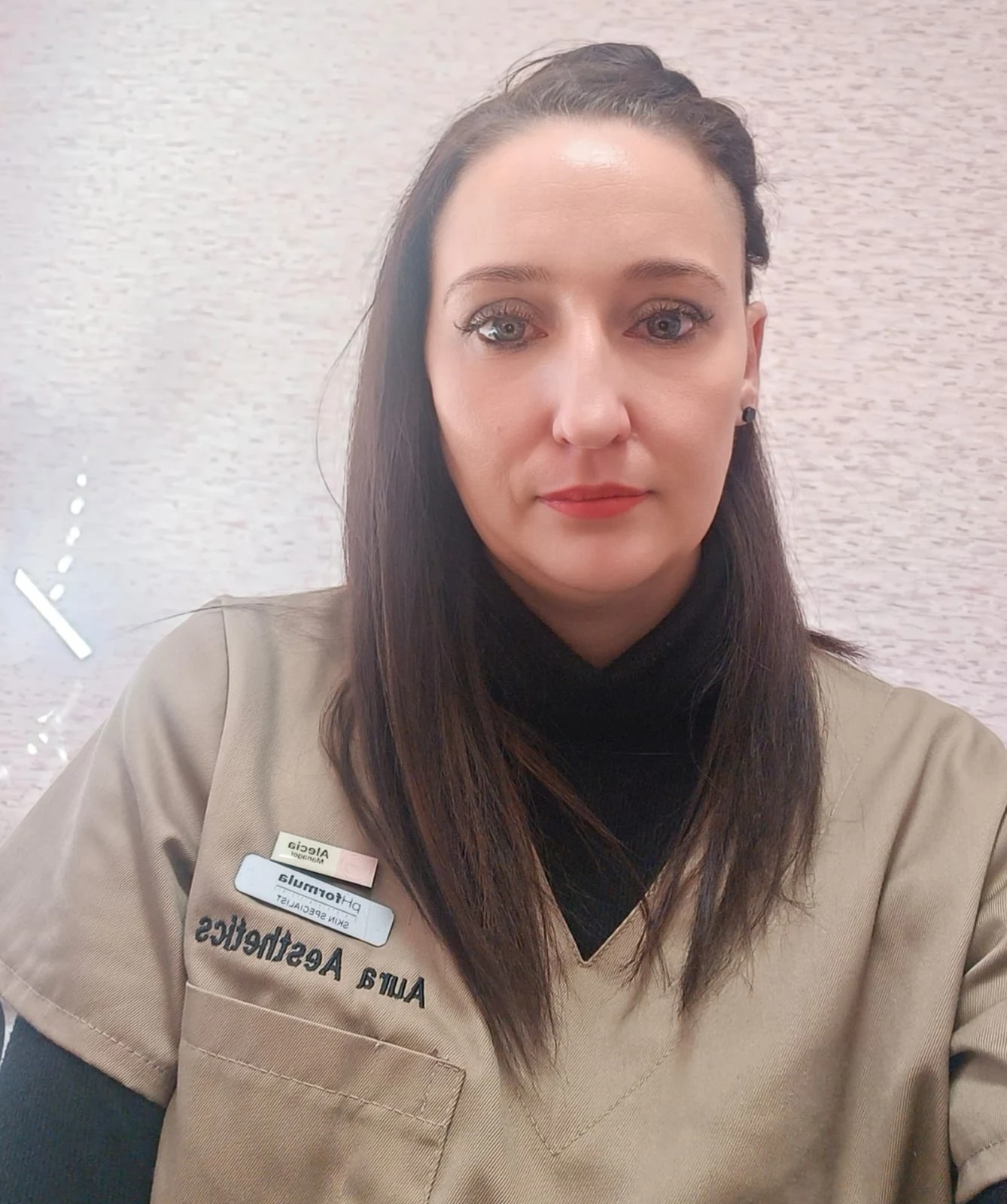 Alecia, Studio Manager